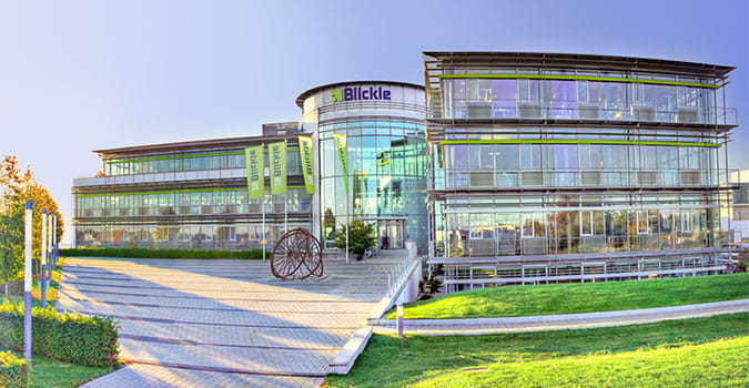 Blicklen hallintorakennus 2002